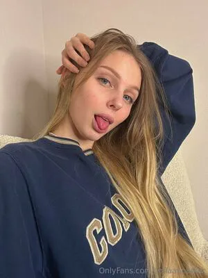 Sofiaaaparker OnlyFans Leaked Free Thumbnail Picture - #2mX84g8Y1M
