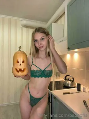 Sofiaaaparker OnlyFans Leaked Free Thumbnail Picture - #DvKWMebTix