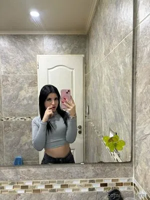 Sofianerea OnlyFans Leaked Free Thumbnail Picture - #17KMkUtoMe