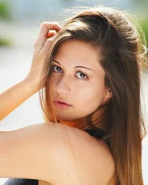 Sofiareinking OnlyFans Leaked Free Thumbnail Picture - #1rfFGDSzUx