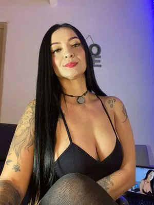 Sofiaross1 OnlyFans Leaked Free Thumbnail Picture - #AnYhdaNtrJ