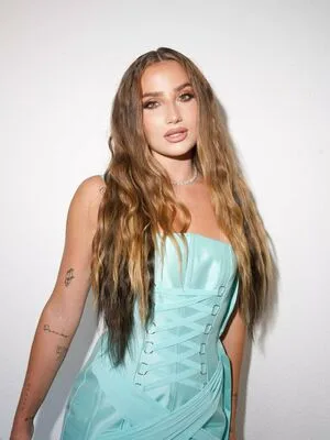 Sofiasurfers OnlyFans Leaked Free Thumbnail Picture - #0QumQNqOCJ