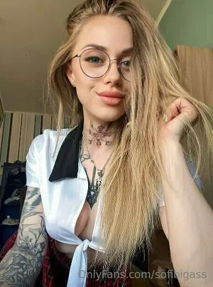 Sofibigass OnlyFans Leaked Free Thumbnail Picture - #goCiypThKZ