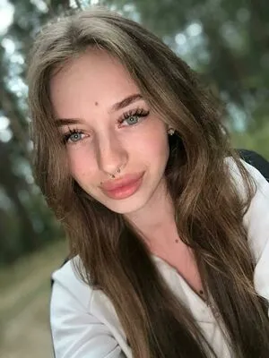 Sofibloom1 OnlyFans Leaked Free Thumbnail Picture - #JoM0wWu31n