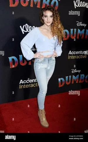 Sofie Dossi OnlyFans Leaked Free Thumbnail Picture - #CBKuZUdJ7K