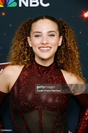 Sofie Dossi OnlyFans Leaked Free Thumbnail Picture - #h3jpxGImL8