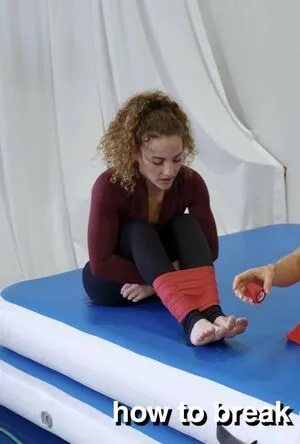 Sofie Dossi OnlyFans Leaked Free Thumbnail Picture - #hrtGXNnTKt