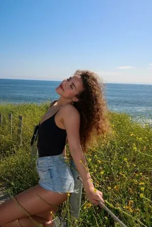 Sofie Dossi OnlyFans Leaked Free Thumbnail Picture - #lk4I3ePyyV