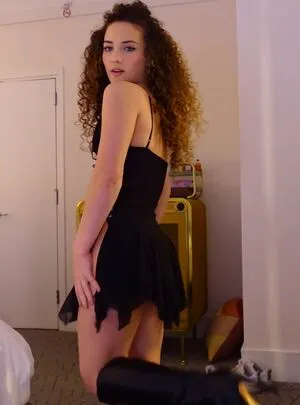 Sofie Dossi OnlyFans Leaked Free Thumbnail Picture - #qOVDrzlHXj