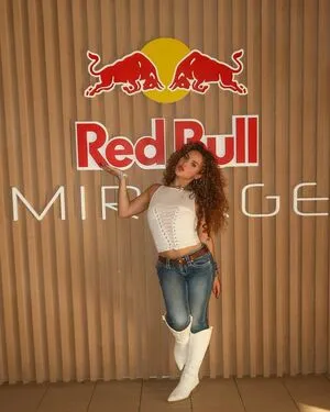 Sofie Dossi OnlyFans Leaked Free Thumbnail Picture - #rKlE4nrK1b