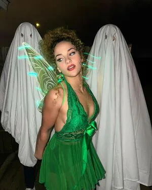 Sofie Dossi OnlyFans Leaked Free Thumbnail Picture - #xeLQkvsuES