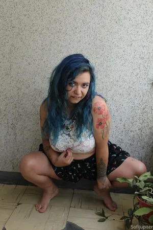 Sofijupiter OnlyFans Leaked Free Thumbnail Picture - #su4BDIVCxb