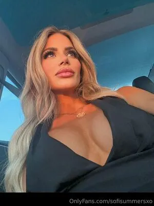 Sofisummersxo OnlyFans Leaked Free Thumbnail Picture - #6zYzEijqBW