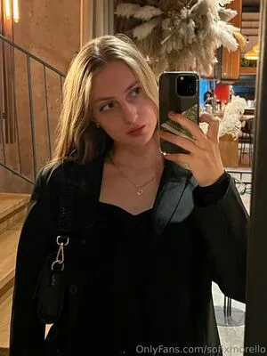 Sofixmorello OnlyFans Leaked Free Thumbnail Picture - #8VbNU2dzox