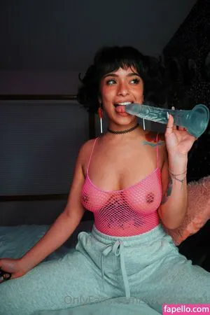 Sofspicy99 Thumbnail Picture