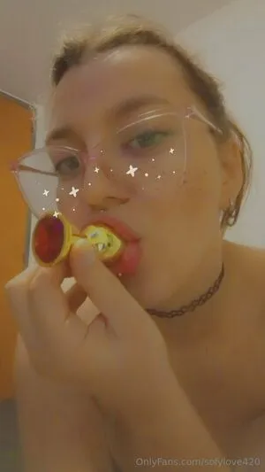 Sofylove420 OnlyFans Leaked Free Thumbnail Picture - #l9YHQMPQF0