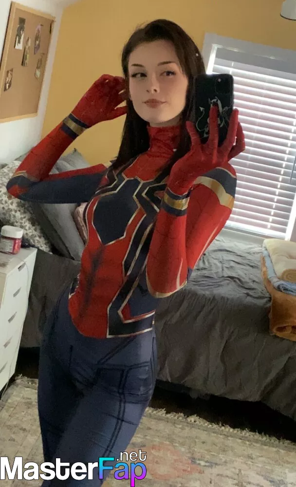 Soggyalien22 OnlyFans Leaked Picture