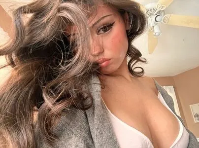 Sohanna Ricci Thumbnail Picture
