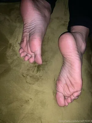 Solidgoddesss97 OnlyFans Leaked Free Thumbnail Picture - #vl9FTC4ZeW
