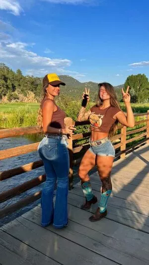 Sommer Ray OnlyFans Leaked Free Thumbnail Picture - #O6HIMRTZJf