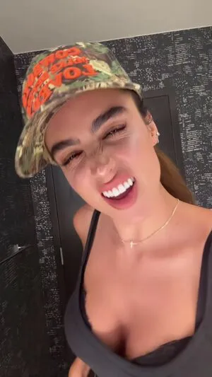 Sommer Ray OnlyFans Leaked Free Thumbnail Picture - #bNOmli1fIs