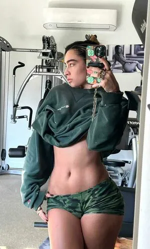 Sommer Ray OnlyFans Leaked Free Thumbnail Picture - #xXDYeqNe0E