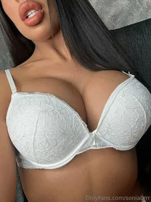 Soniabmodel OnlyFans Leaked Free Thumbnail Picture - #0uNcLeWUoz