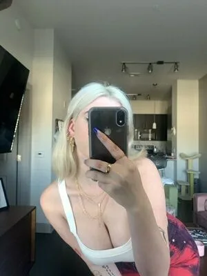 Soph8983 OnlyFans Leaked Free Thumbnail Picture - #bmYx2ZIXT2