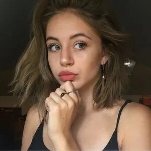 Sophiaraex Thumbnail Picture