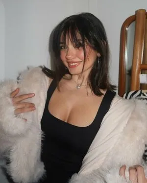 Sophie Michelle Thumbnail Picture