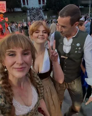 Sophie Passmann Thumbnail Picture