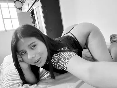 Soya Ishaaa Thumbnail Picture