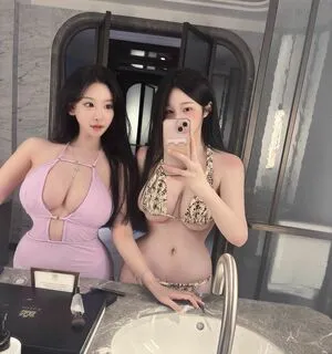 Soyeemilk OnlyFans Leaked Free Thumbnail Picture - #inDCmMNALE