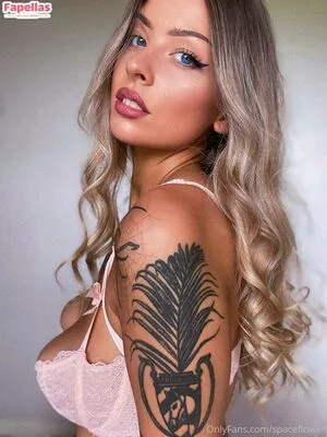 Spaceflower OnlyFans Leaked Free Thumbnail Picture - #TIIOFqYqXa