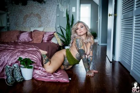 Spaceinvayda OnlyFans Leaked Free Thumbnail Picture - #5JibuUn19X