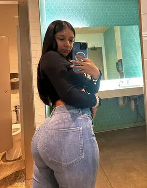 Spicyserenaaa Thumbnail Picture
