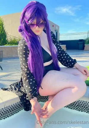 Square One Cosplay Thumbnail Picture