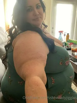 Ssbbwladyjiggles OnlyFans Leaked Free Thumbnail Picture - #0SWGTe9JMH