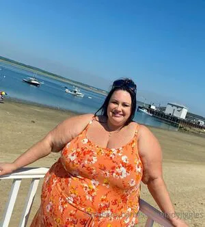Ssbbwladyjiggles OnlyFans Leaked Free Thumbnail Picture - #F1S5kYPDWm