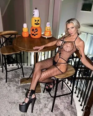 Stacy Strings OnlyFans Leaked Free Thumbnail Picture - #dVKVtKQdBw