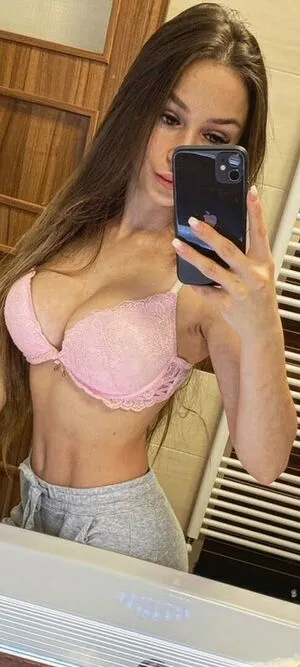 Stacyofficial00 Thumbnail Picture