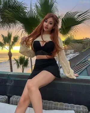 Starabelar Queenxclusiv Thumbnail Picture