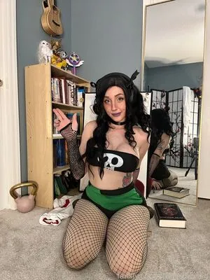 Starisstarving Thumbnail Picture