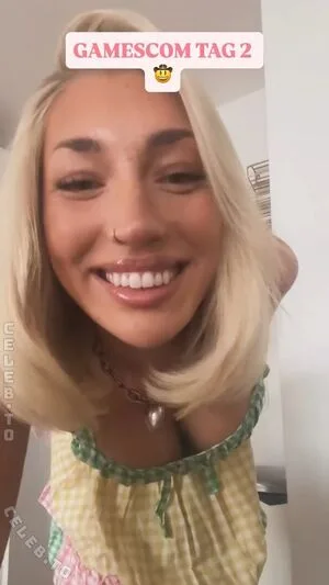 Starletnova OnlyFans Leaked Free Thumbnail Picture - #ulXQEDGIpV