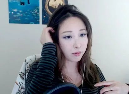 Starsmitten Profile Thumbnail