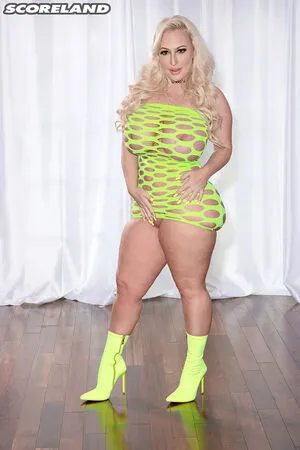 Stassi Rossi OnlyFans Leaked Free Thumbnail Picture - #3z8fWNwXux