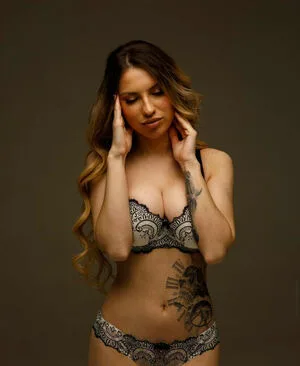 Stella Aaaaa Thumbnail Picture