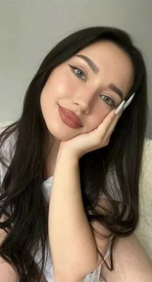 Stella Grace Thumbnail Picture