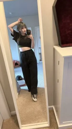 Stellalasaurus OnlyFans Leaked Free Thumbnail Picture - #6BhcAX2DyO