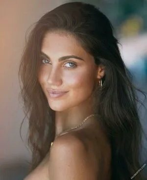 Steph Rayner Thumbnail Picture
